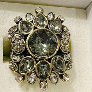 Heidi Daus “Feast or Fabulous” Size 7-7.25 Swarovski Crystals vintage ring